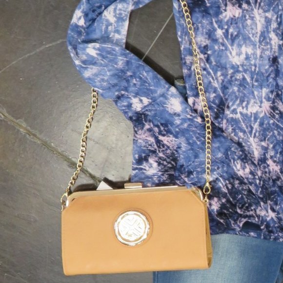 Clutch Purse - Picture 1 of 4